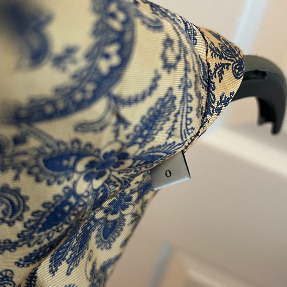 Sandro Paris pure silk blouse.  Size xs/s - Picture 8 of 8